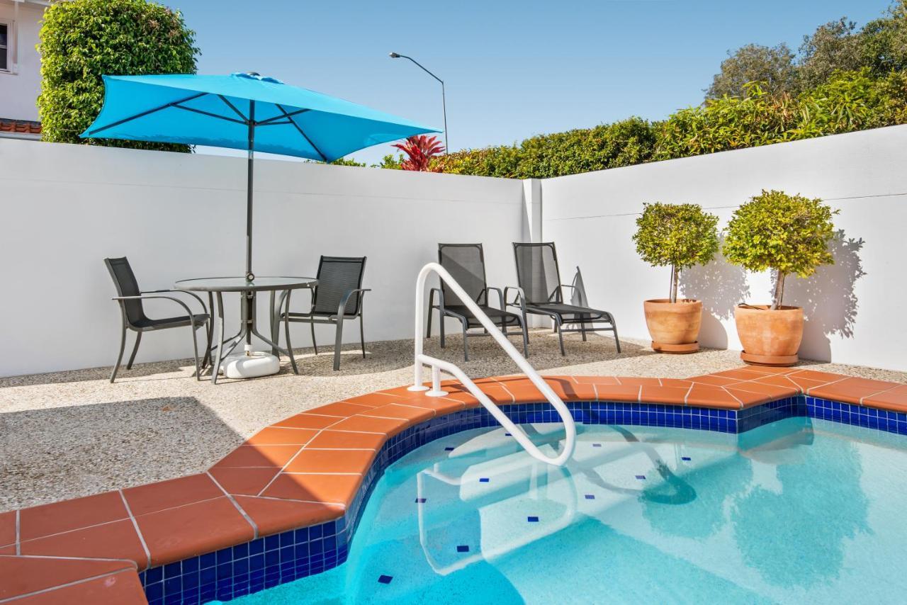 Villa Aqua Noosaville Extérieur photo