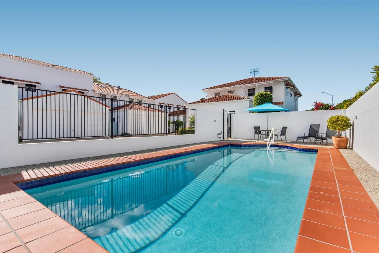 Villa Aqua Noosaville Extérieur photo