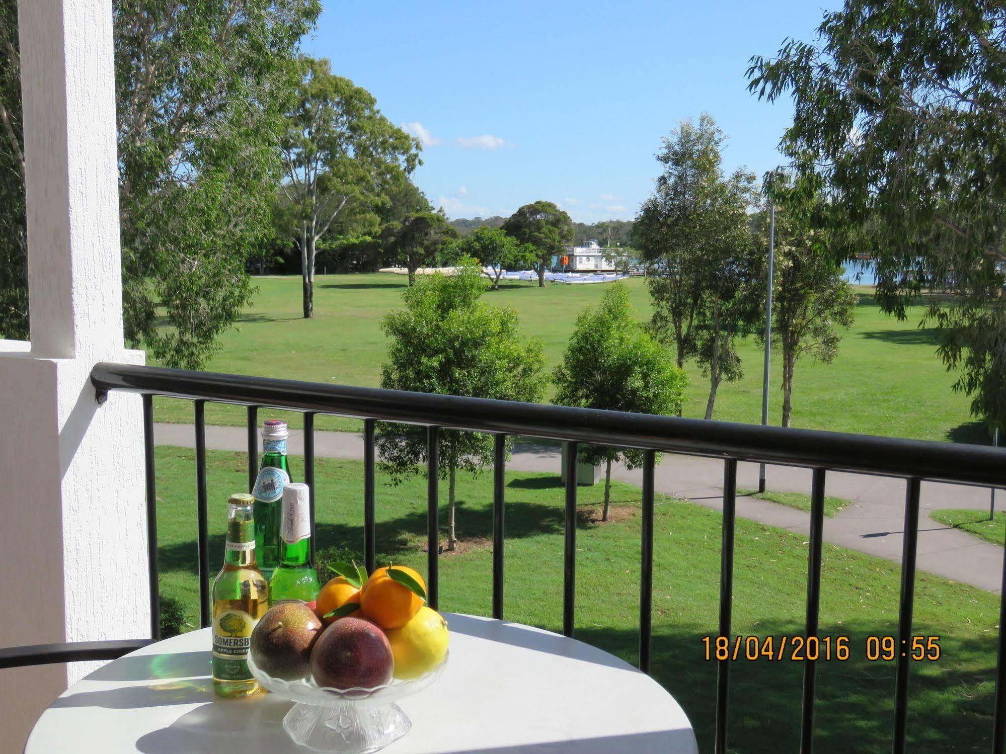 Villa Aqua Noosaville Extérieur photo