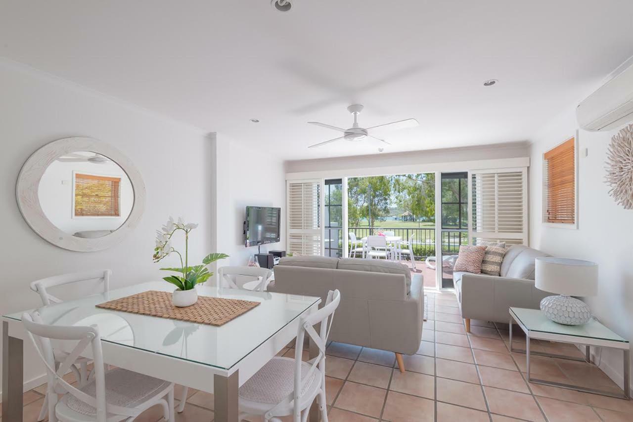 Villa Aqua Noosaville Extérieur photo